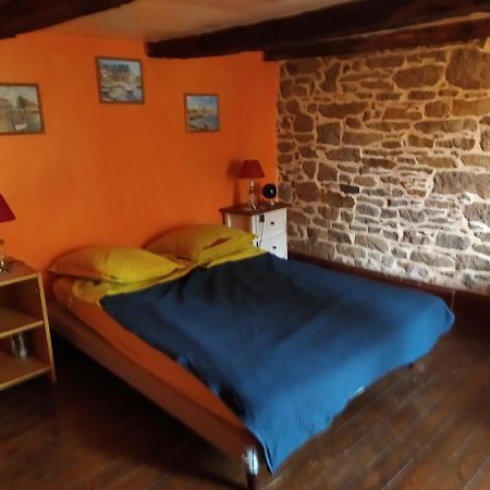Maison En Granit Bleue Lanhelin Екстер'єр фото