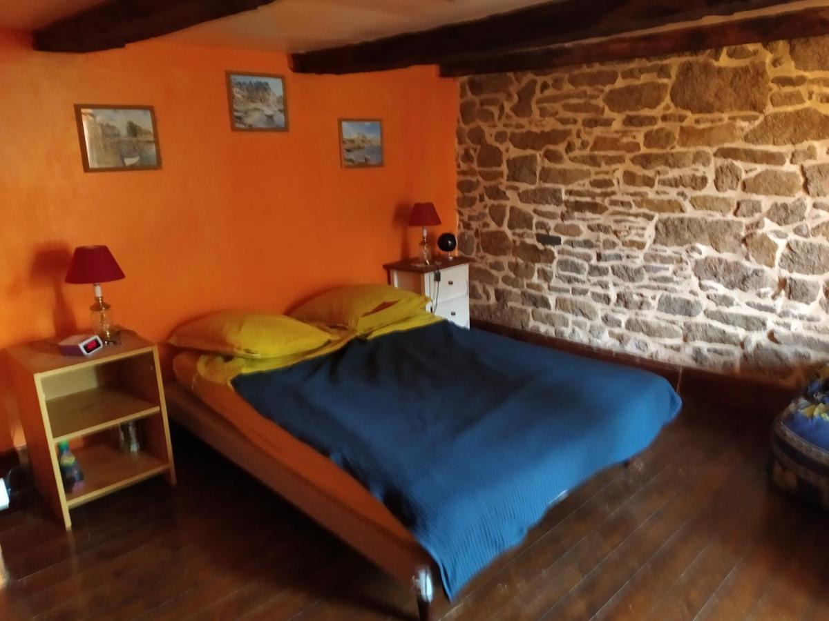 Maison En Granit Bleue Lanhelin Екстер'єр фото