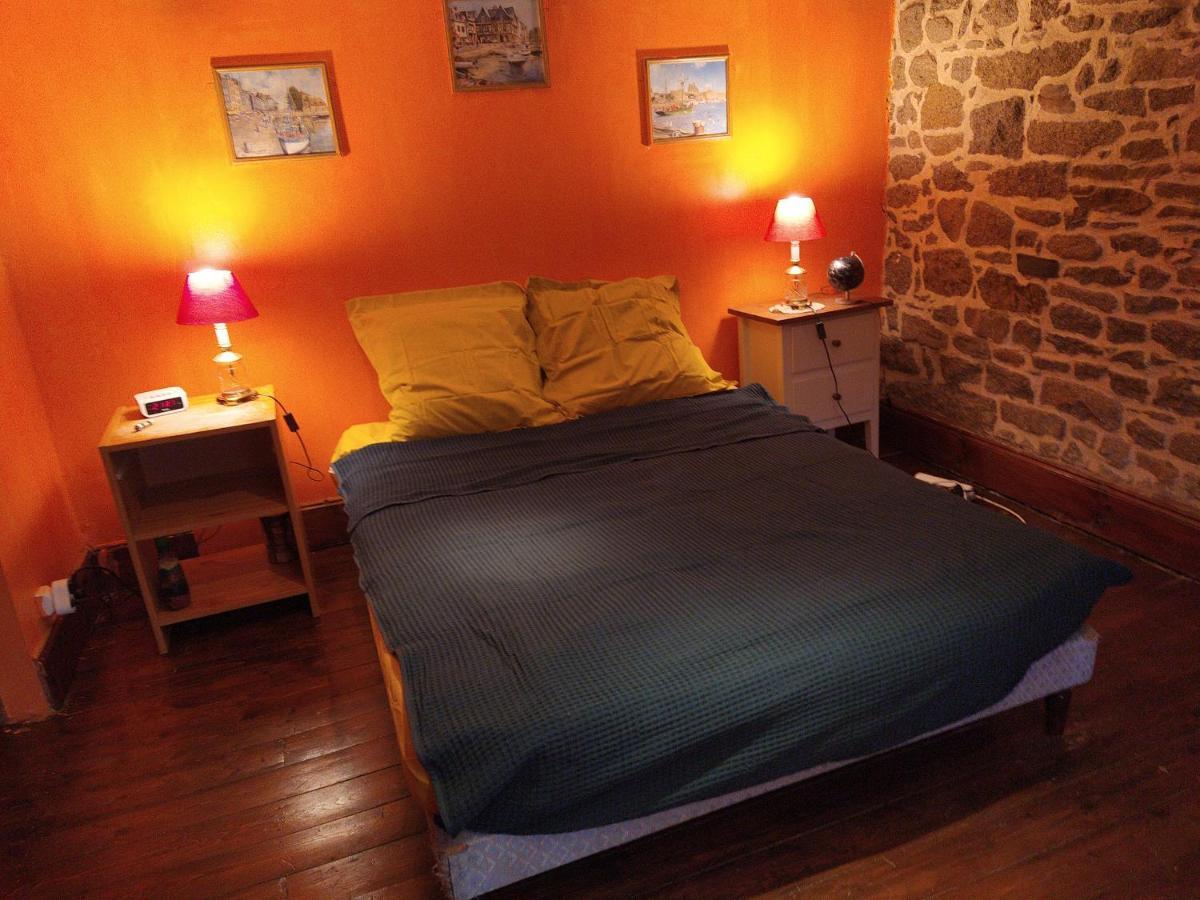 Maison En Granit Bleue Lanhelin Екстер'єр фото