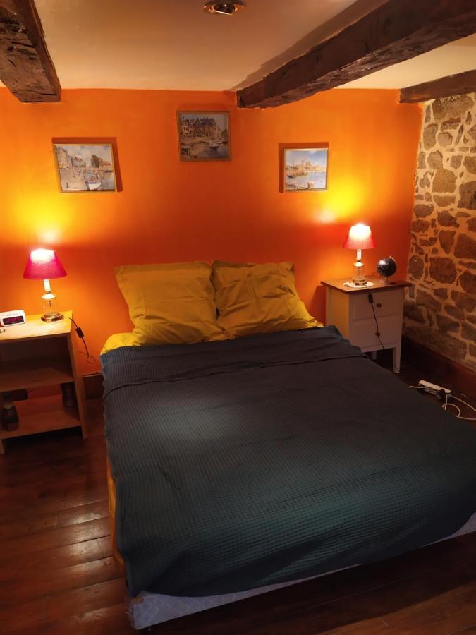 Maison En Granit Bleue Lanhelin Екстер'єр фото